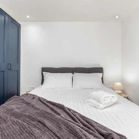 Travel Station * Пула