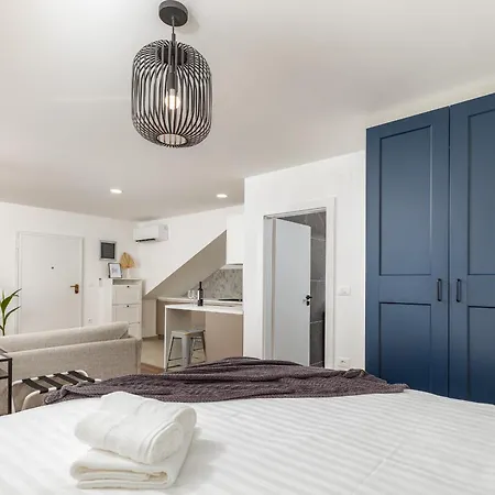 Travel Station Апартаменти