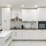 Travel Station Apartment *