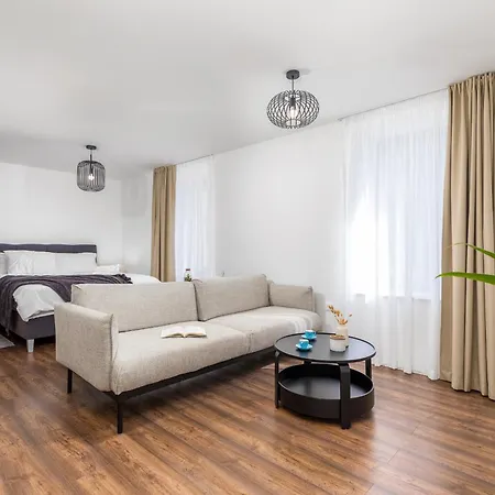 Travel Station Apartment