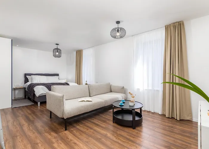 Travel Station Apartment